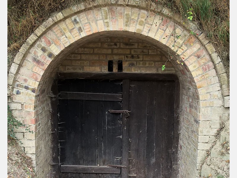 Ny&uacute;li t&uacute;ra